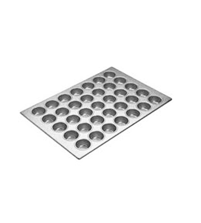Cupcake Pan with 5 Rows of 7